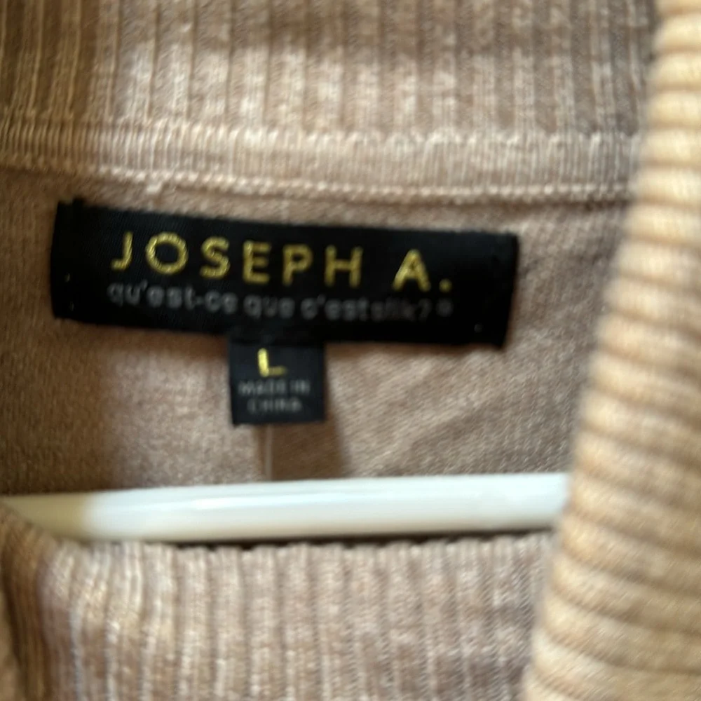 Sweater - Picture 4 of 6